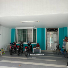 Good Location/Jalan Sutera Kuning/Taman Perling/4 Bedrooms/Rm2600 nett