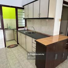 Pandan Court Condo, Taman Pandan Mewah 3r2b Facing Swimming Pool