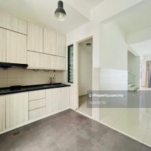 Terrace house for Sale