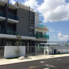 Semi-D house for Sale