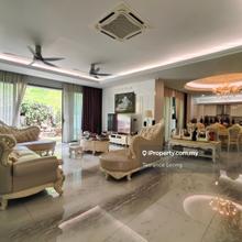 Full renovated unit fully furnish