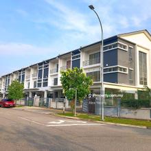 Fairfield Tropicana Heights 3 Storey Superlink