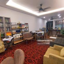 Hill view, fresh air, peace of mind. Best place to stay for privacy.