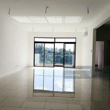 Low Density condo in Seri Puteri Hills Condo 