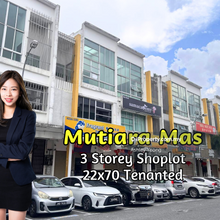 Taman Mutiara Mas 3 Storey Shop