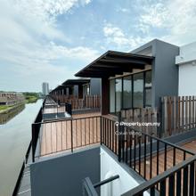 3-sty canal view terrace house 5bed 5bath