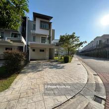 Terrace house for Sale