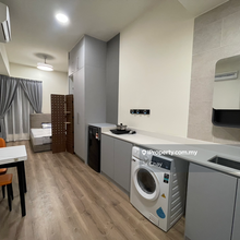 Studio unit for rent