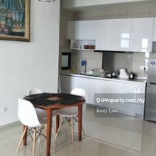 Well Maintained Unit For Sell, 3 Car Park