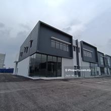 Modern Semi-D Factory with Huge Land Size For Rent 
