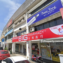 Facing Main Road / Freehold ( 3 Storey Shop ) Jinjang Selatan, Kepong 