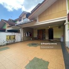 Batu 11 Seri Mahkota Aman 