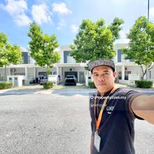 Double Storey Casa Green Cybersouth, Dengkil