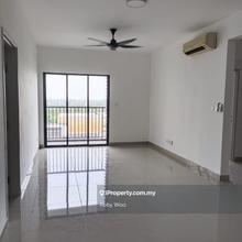 Uptown Berkeley klang ( Partial 3 rooms 2 bath 2 parking )