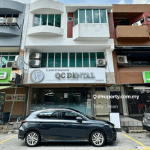 3 Storey Shop For Sale @ Taman Megah PJ