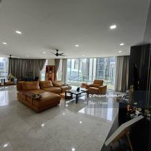 Bungalow in the sky 360 degrees city skyline view