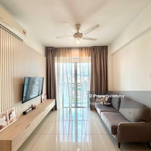 Fully Furnished & Well Renovated unit for Rent @ Tropicana Bay