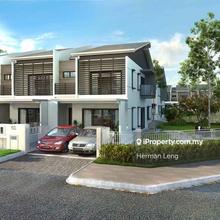 Freehold / Individual Title 2 Storey Landed Township In Hulu Langat !