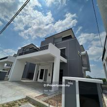 Super High Ceiling Bungalow Unit in Pahang Mentakab Dynaton Casa Hill!