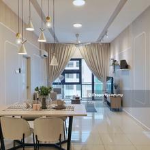 3 bedrooms with large windows 