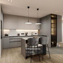 Walkable to LRT / Near Mall / Low Density / Freehold / Free Furnished