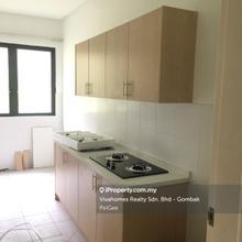 Terrace house for Sale