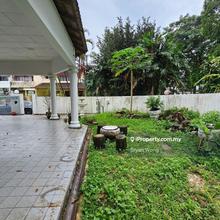 Ample Street Parking Spaces