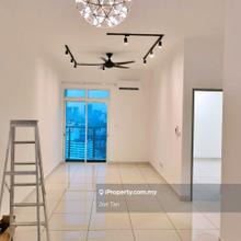 Nice Unit, Actual Unit Pic, 2r1b, Next to LRT,MRT,Monorail n Hkl