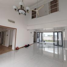 Very Big! Must Sell Unit!
