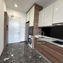 Brand new unit for sale, developer condition