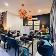 Semi-D house for rent