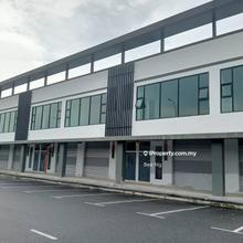 Tmn Seri Bayan, new double storey shop lot 22x105 unit for rent