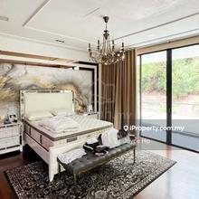 2,5 Storey Bungalow Below market 2 mil