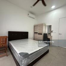 Sqwhere Sungai buloh medium room with balcony available now