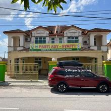 Corner Lot, 2 Storey Bungalow, For Sale 