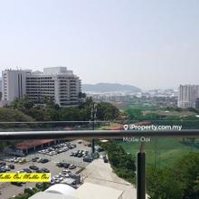 Green area, low density, 4 Car Park. The Perfect Layout of Family Home