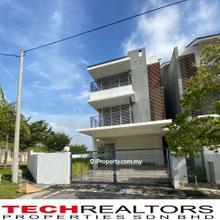 Corner 2.5 storey Renovated Emerald Garden Rawang For Sale