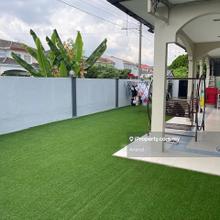 1.5 storey corner lot link house located at jalan usj 12, subang jaya