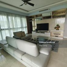Brand new unit, golf view