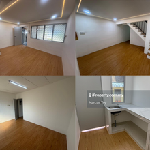 2 storey Low Cost/ Full Loan/ Renovated/ Batu Pahat Taman Banang Jaya