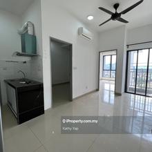 Actual unit, ready move in, suitable for small family, 