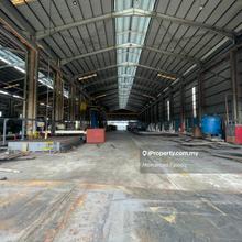 Freehold, high spec, with overhead crane, great potential investment