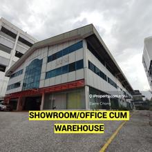 Customer service, loading bay 