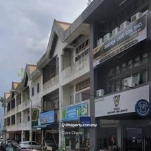 Taman Molek @ JB 3 Storey Shoplot Corner (Ground & 1st Floor) for Rent
