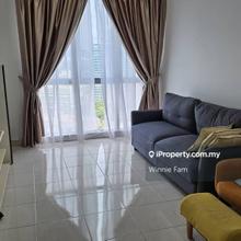 Fully Furnished, 2 car parks (tandem), pool view 