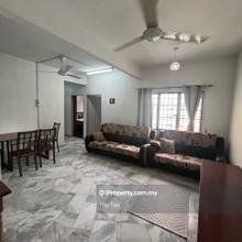 Fully Furnished & walking distance to LRT