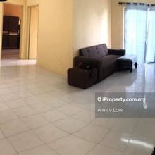 Vista pinggiran apartment for sale 