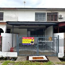 Langkap Taman Desa Jaya Double Storey Newly Painted For Sale