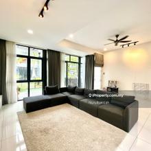 16 Quartz Courtyard Villa 3 Storey, Taman Melawati, KL