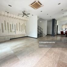 Freehold , Anjung Tiara Semi D House For Sale !